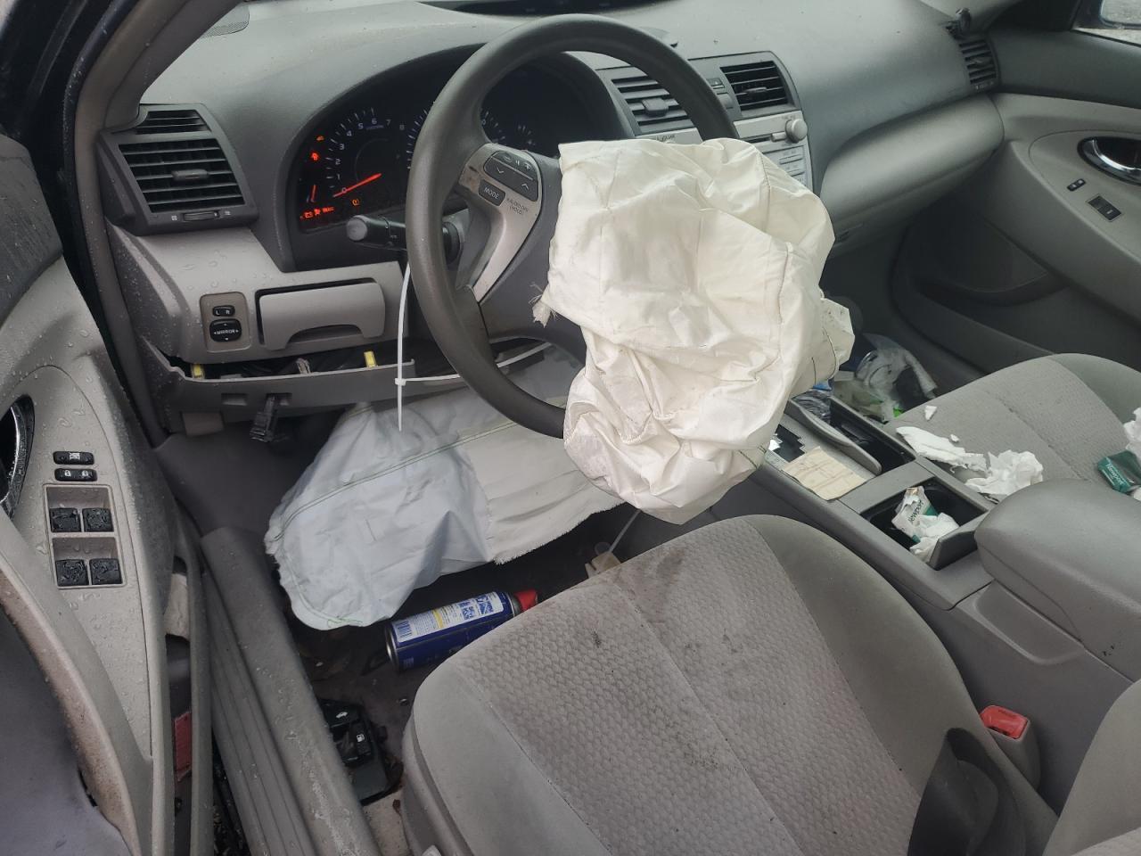2010 TOYOTA CAMRY