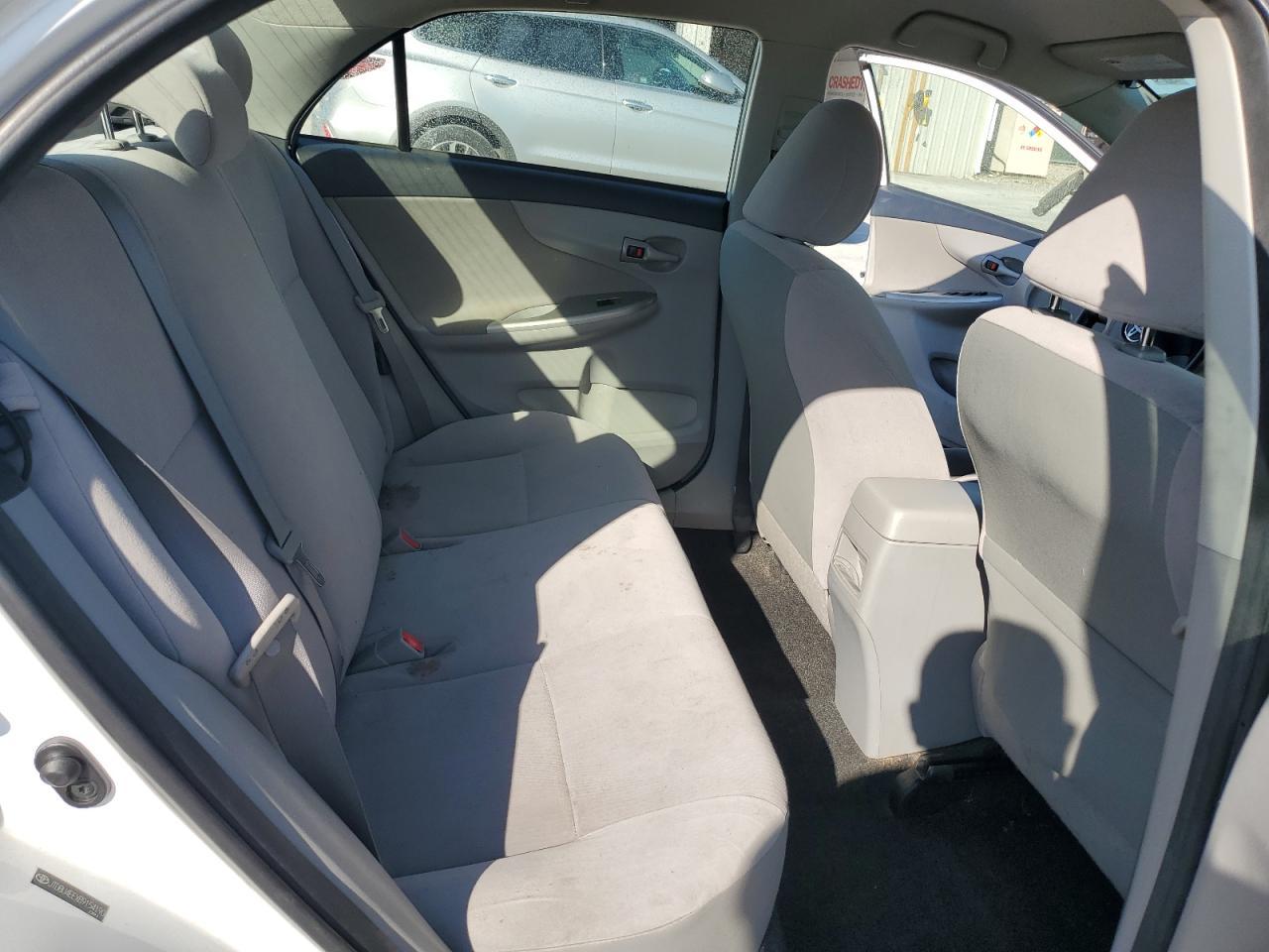 2011 TOYOTA COROLLA