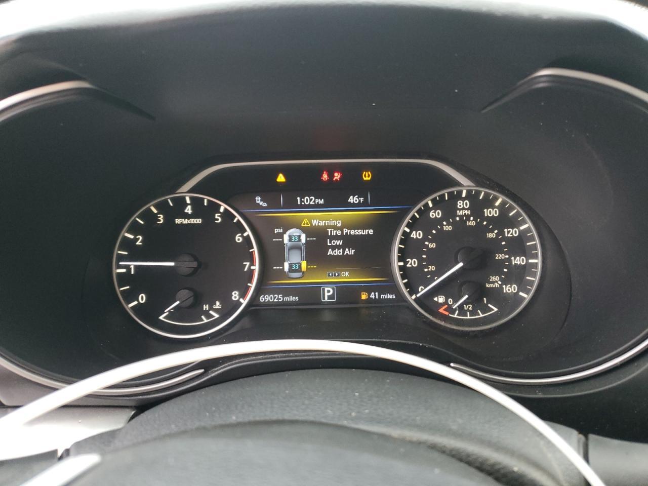2017 NISSAN Maxima