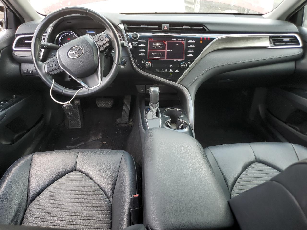 2018 TOYOTA CAMRY
