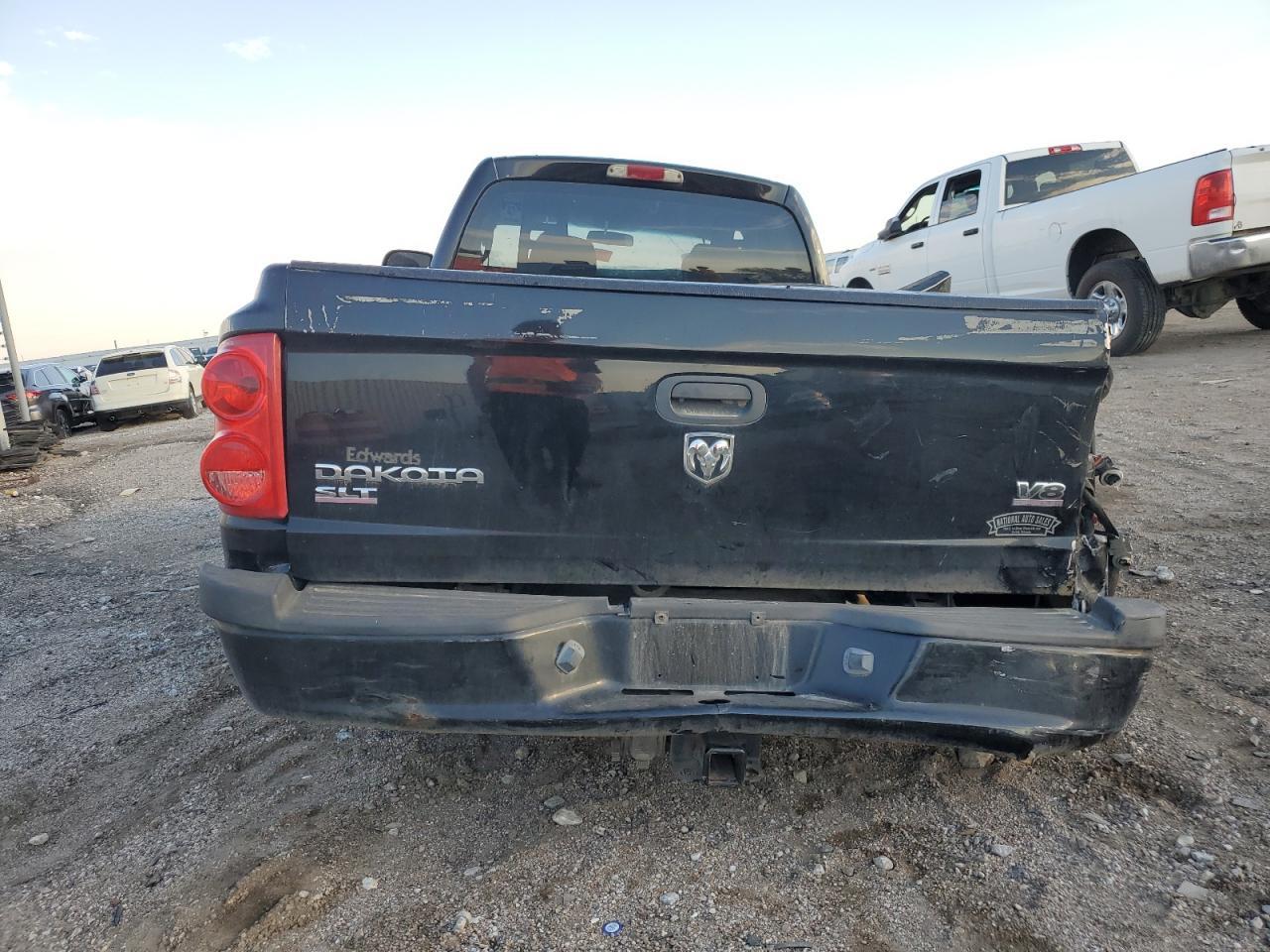 2005 DODGE Dakota