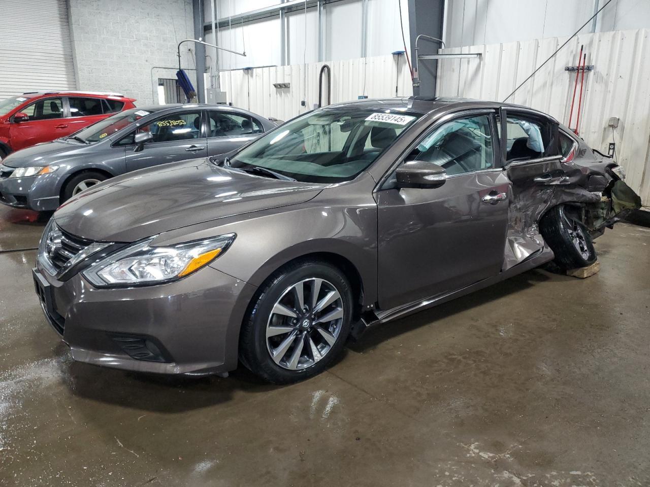 2017 NISSAN ALTIMA