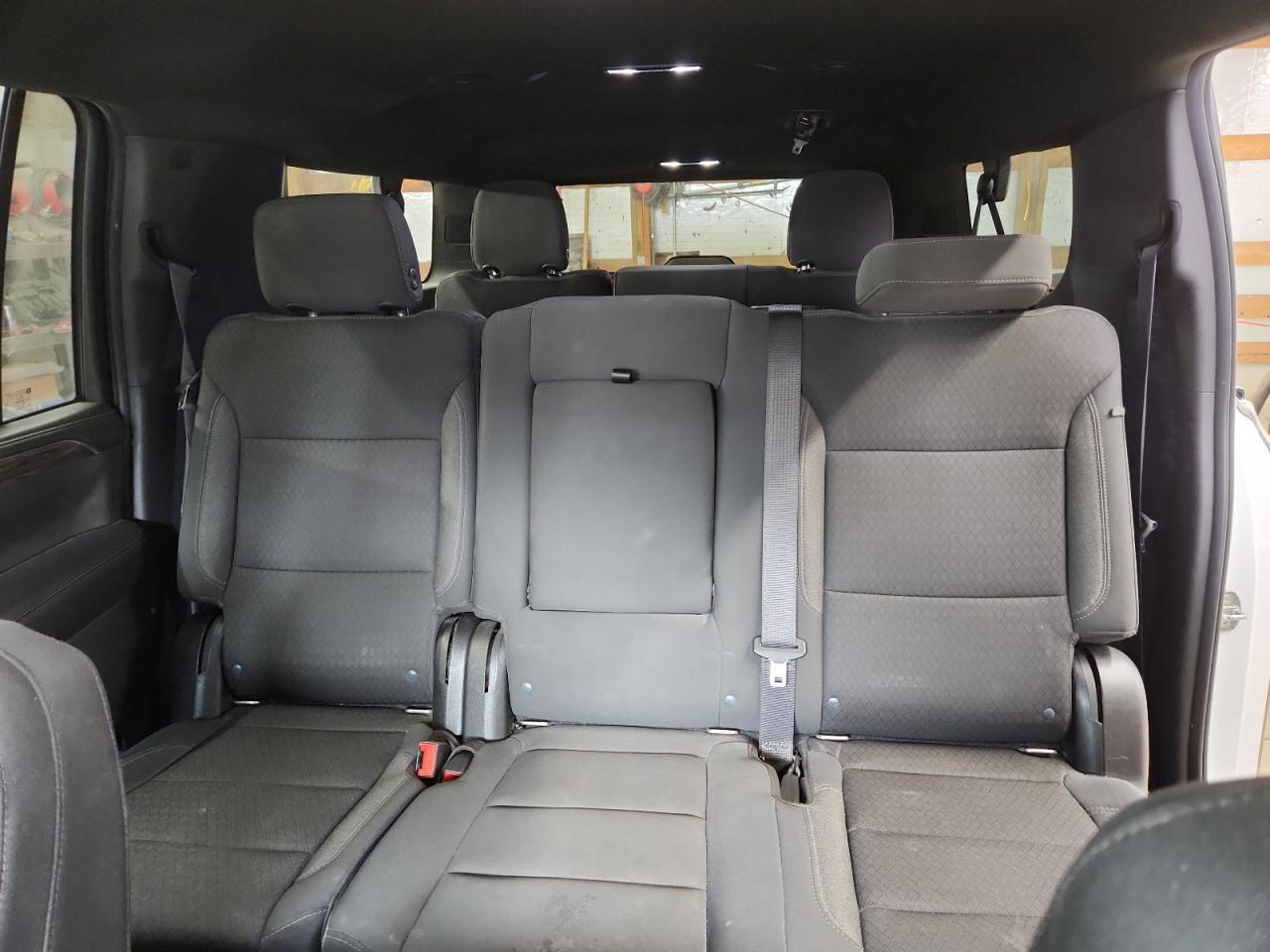 2021 CHEVROLET Suburban