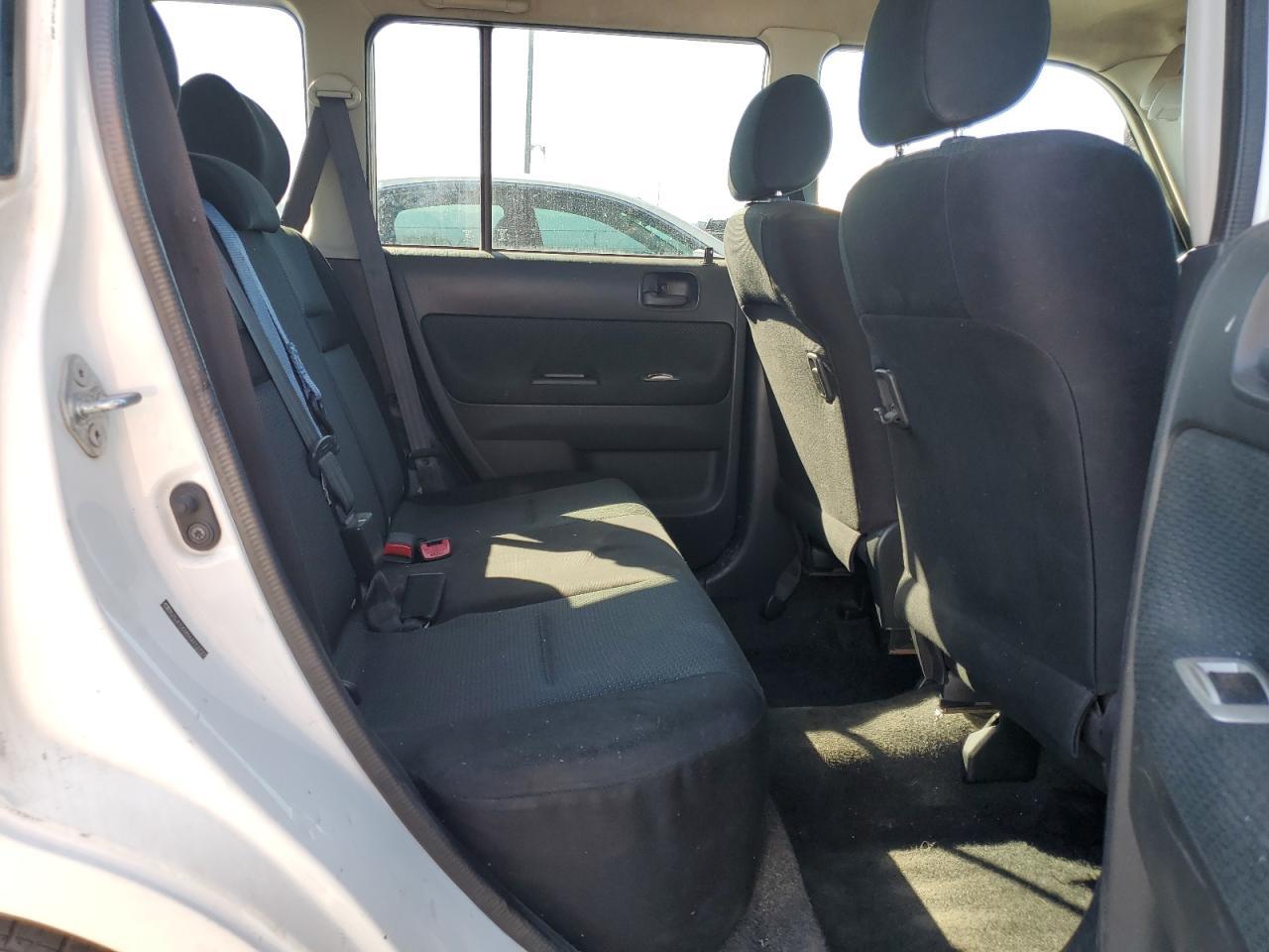 2006 TOYOTA SCION