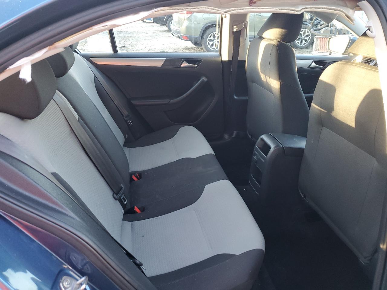 2017 VOLKSWAGEN JETTA