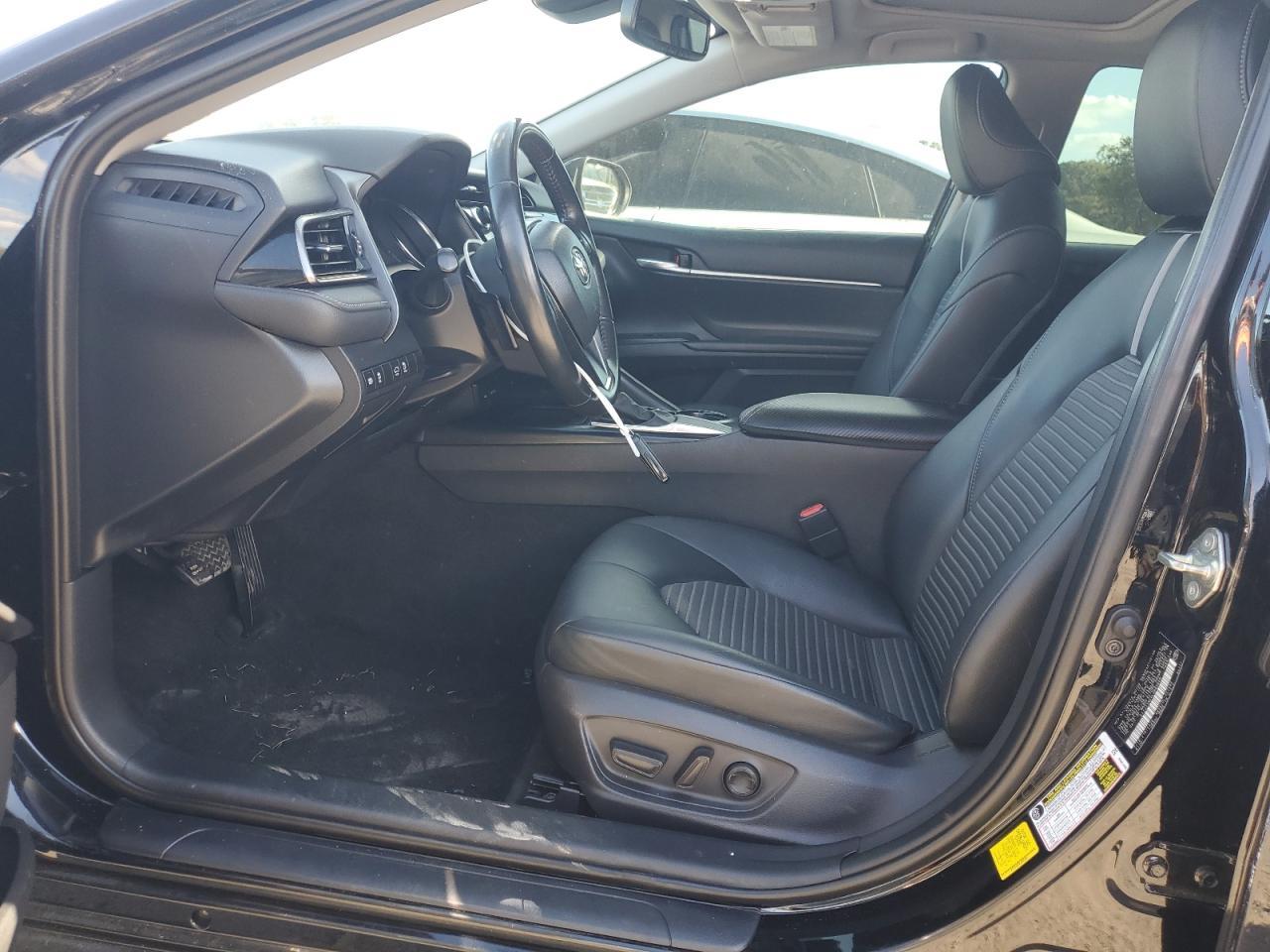 2020 TOYOTA CAMRY