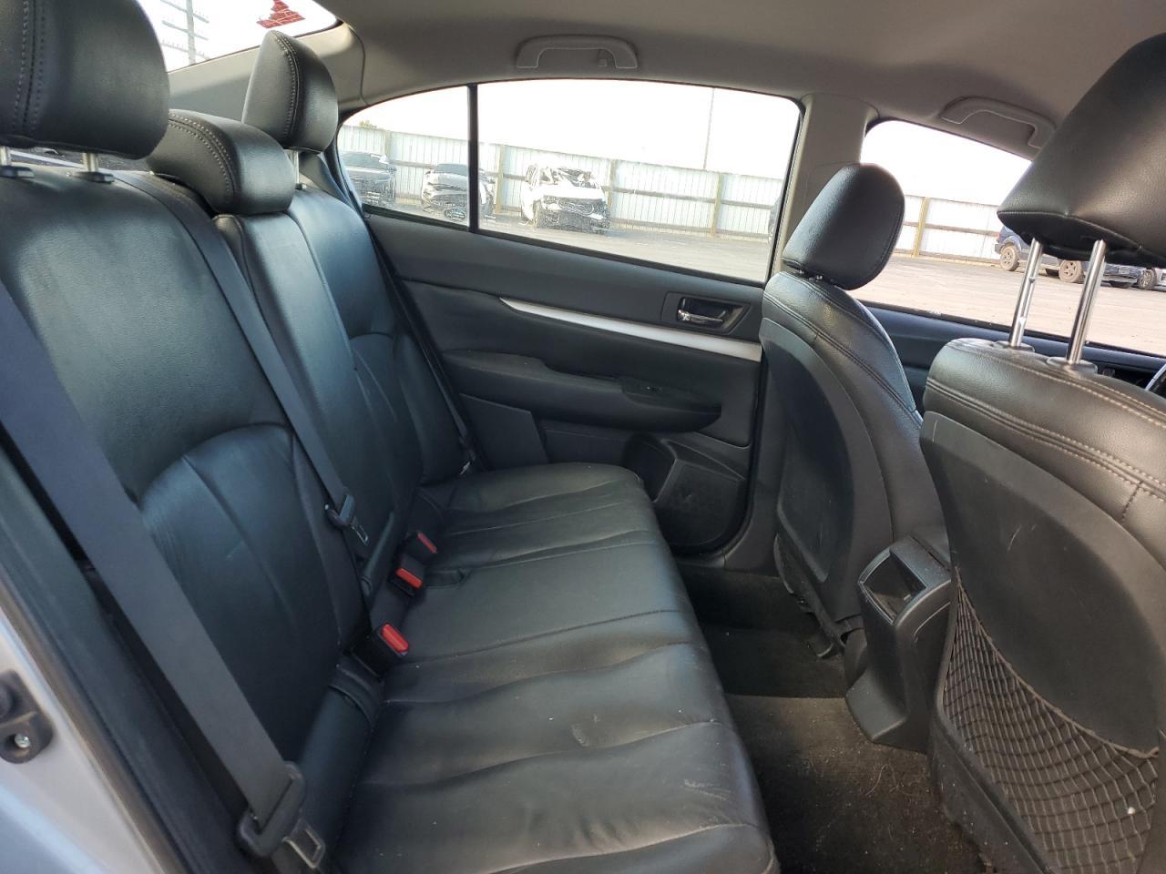 2013 SUBARU Legacy