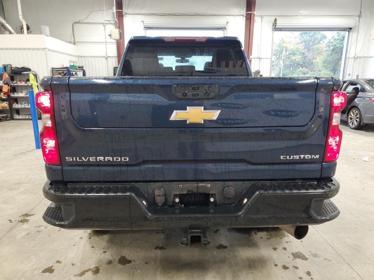 2022 CHEVROLET Silverado