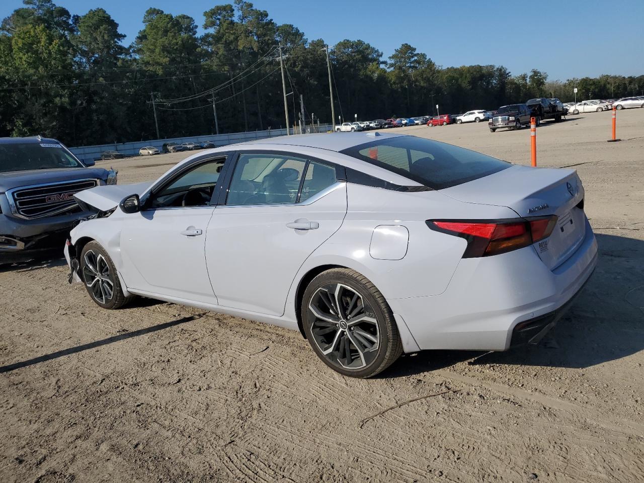 2025 NISSAN ALTIMA