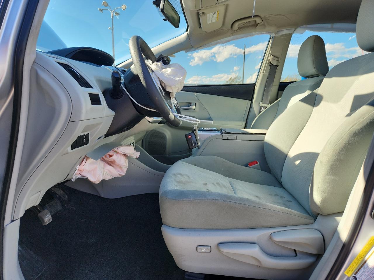 2012 TOYOTA PRIUS V