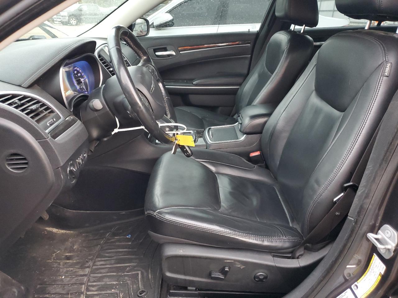2015 CHRYSLER 300