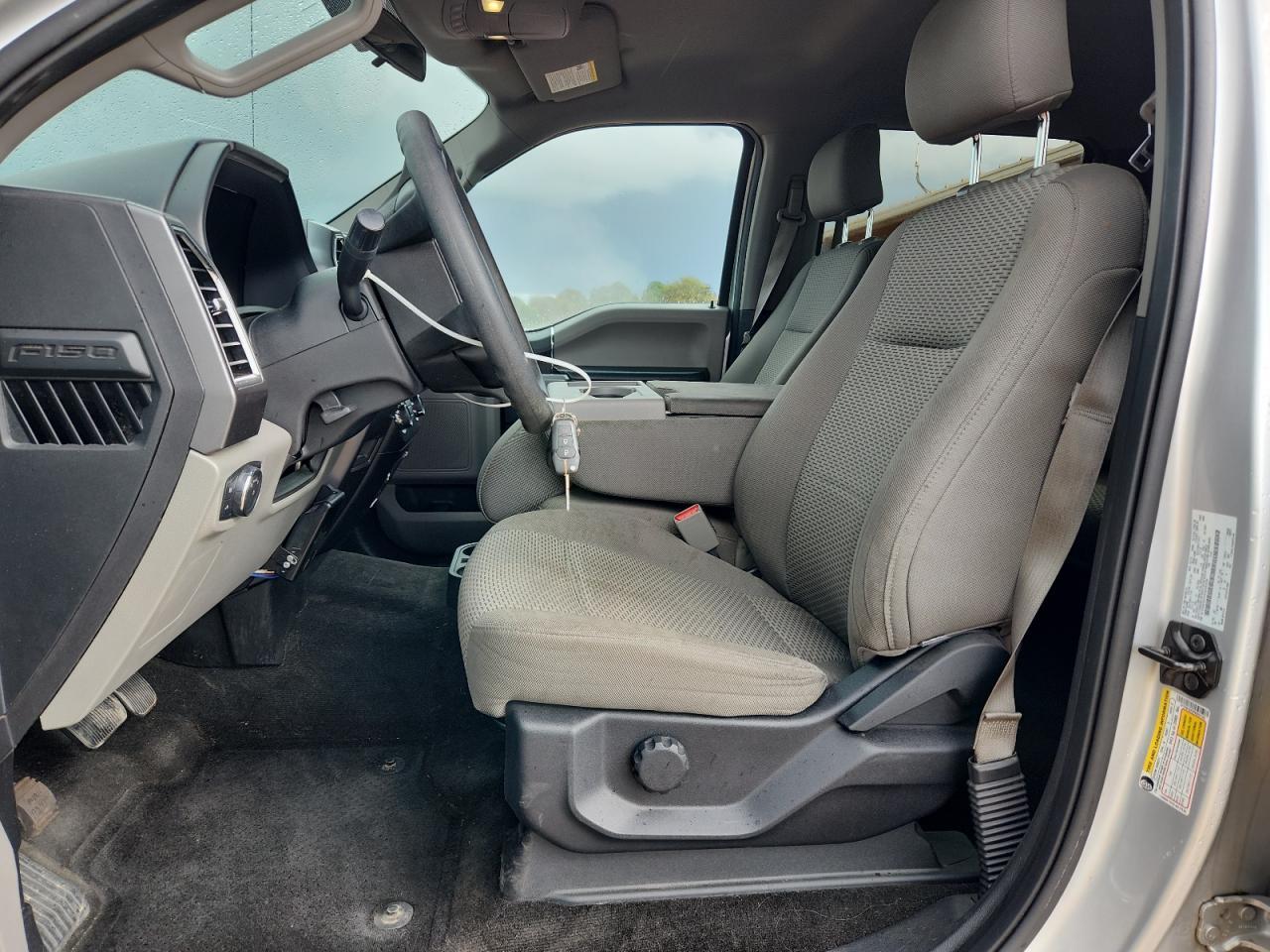 2015 FORD F-150