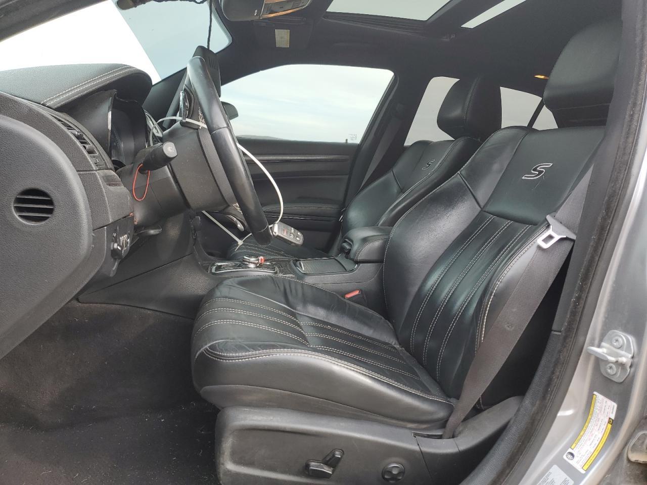 2016 CHRYSLER 300