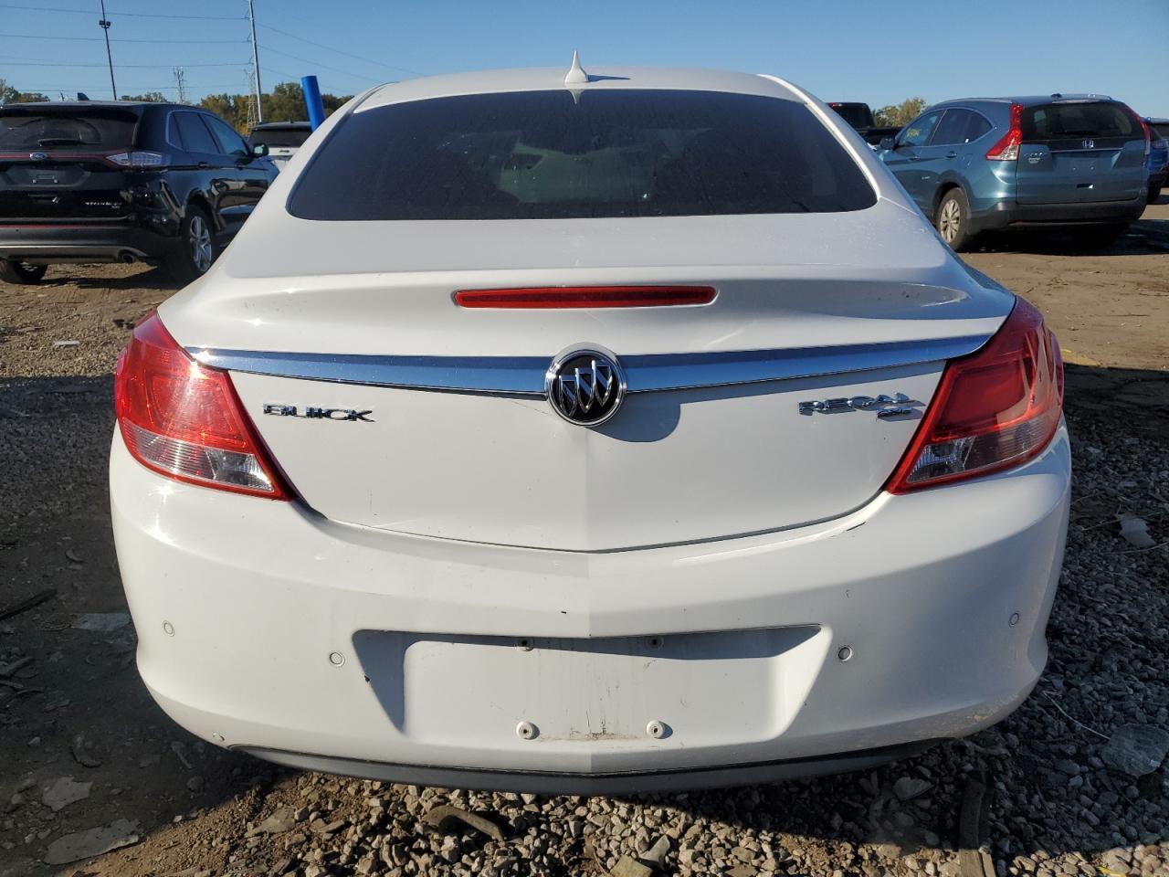 2011 BUICK Regal
