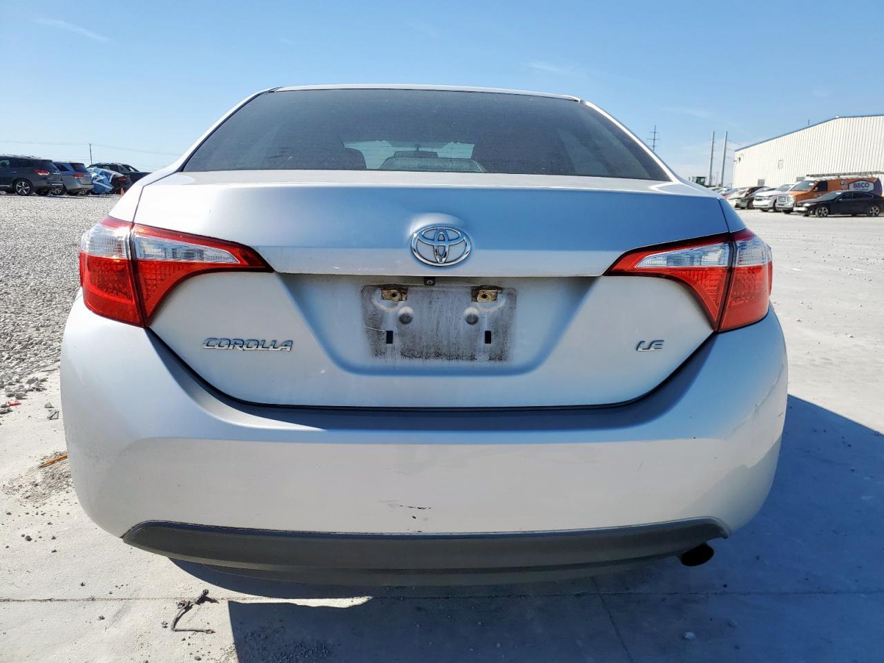 2016 TOYOTA COROLLA