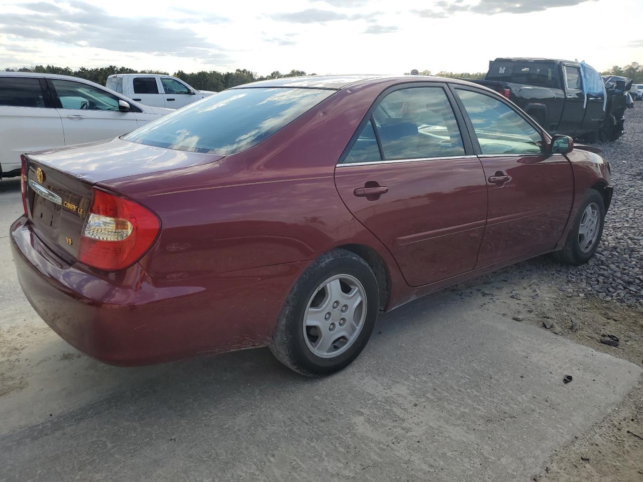 2002 TOYOTA CAMRY