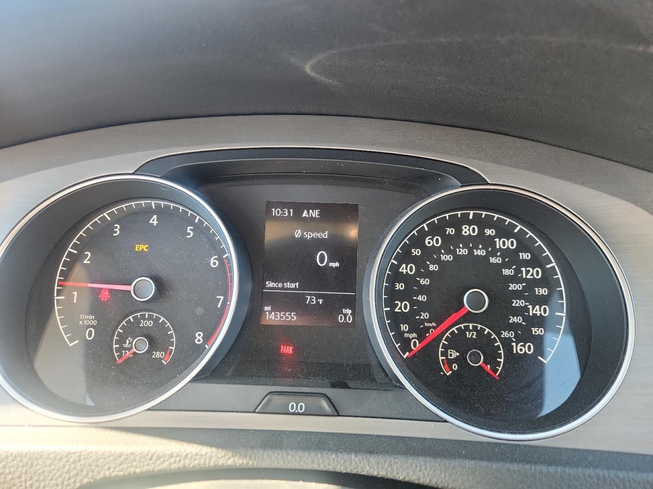 2017 VOLKSWAGEN GOLF