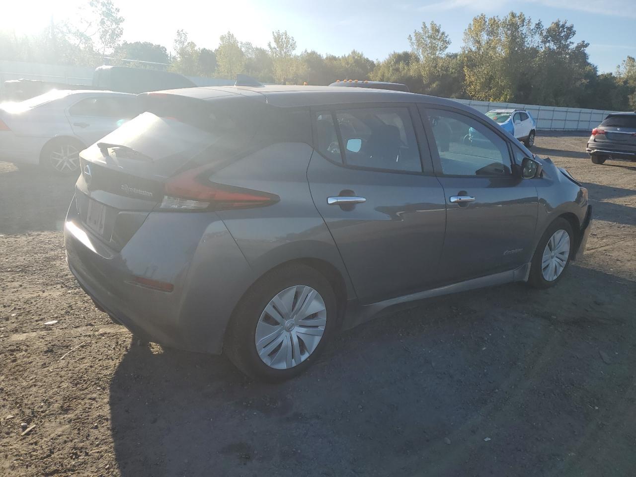 2019 NISSAN LEAF