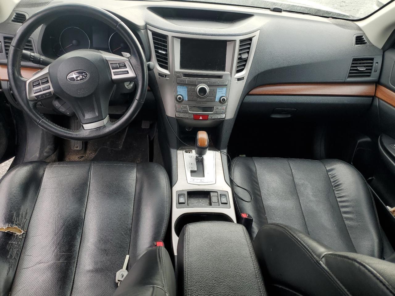 2013 SUBARU Outback