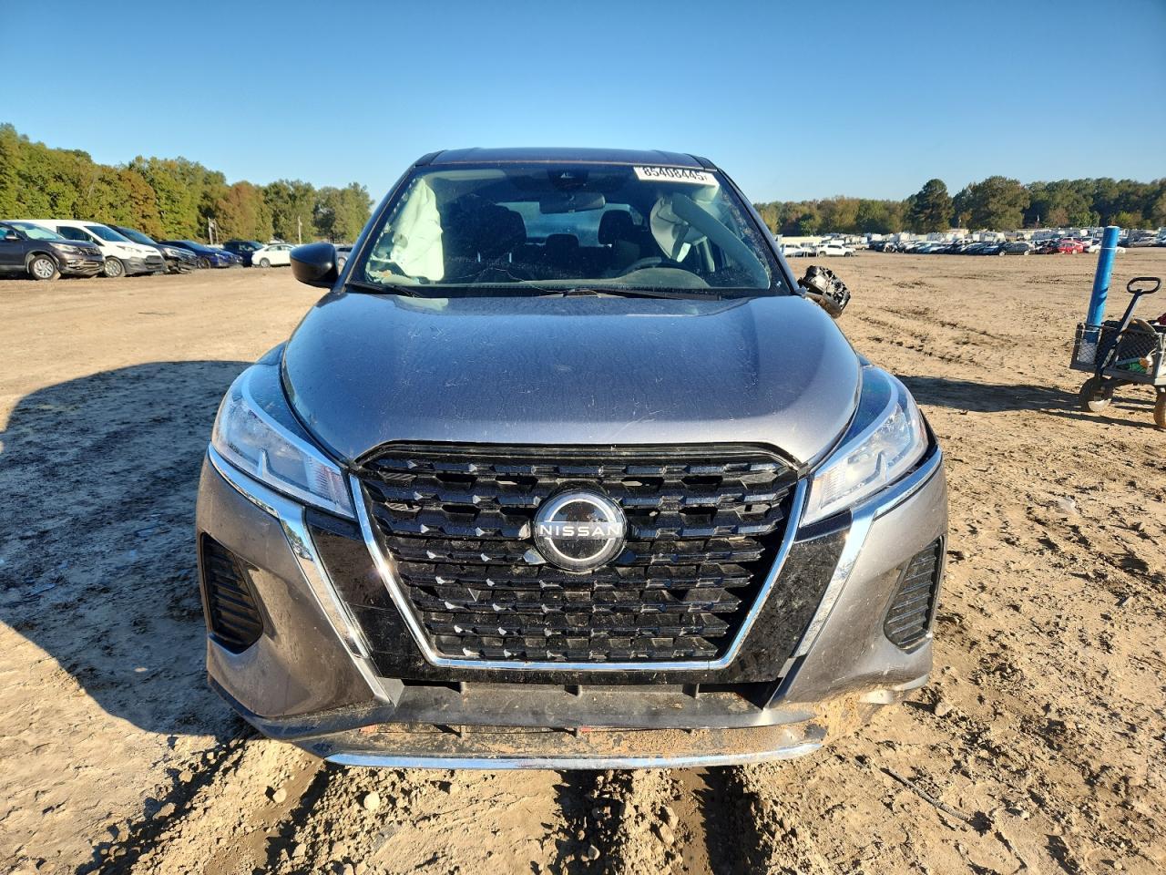 2022 NISSAN KICKS