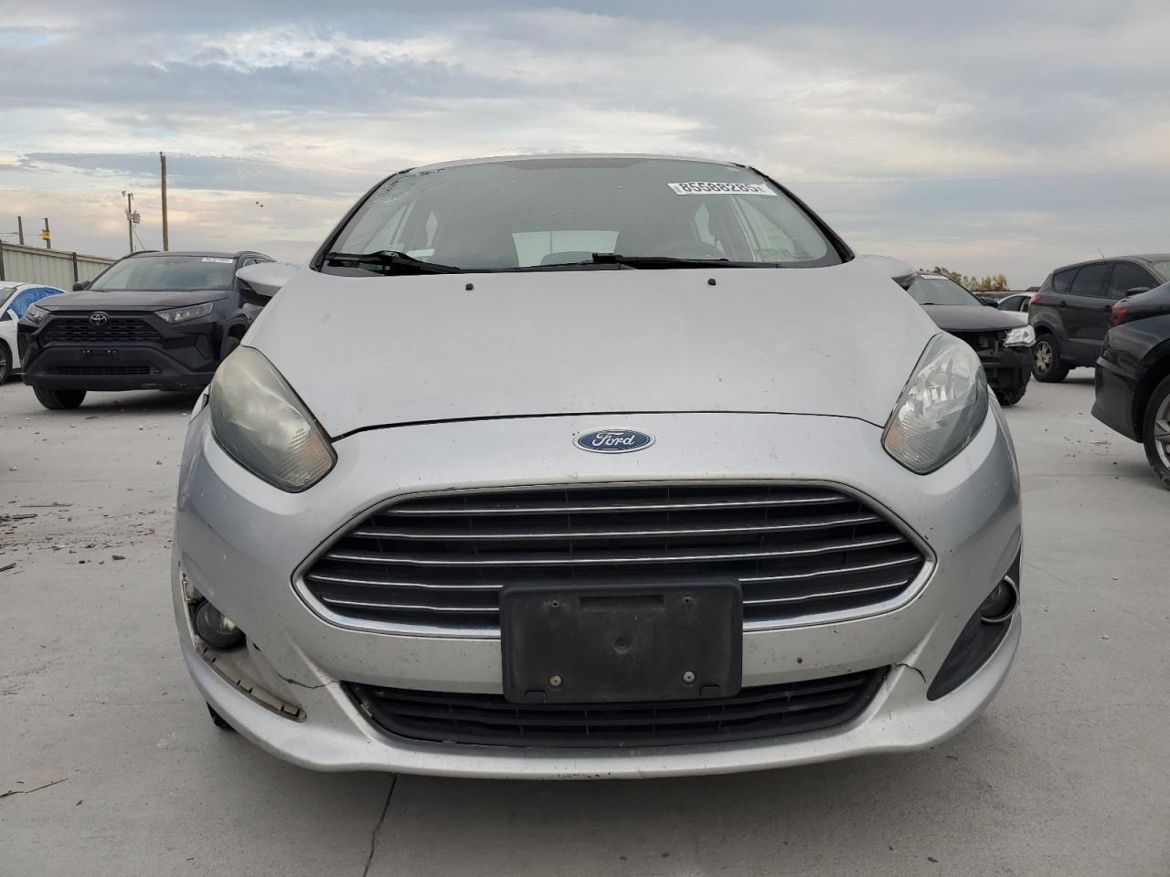 2015 FORD Fiesta