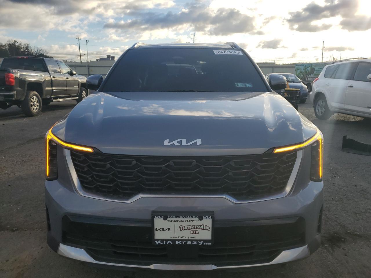 2025 KIA SORENTO