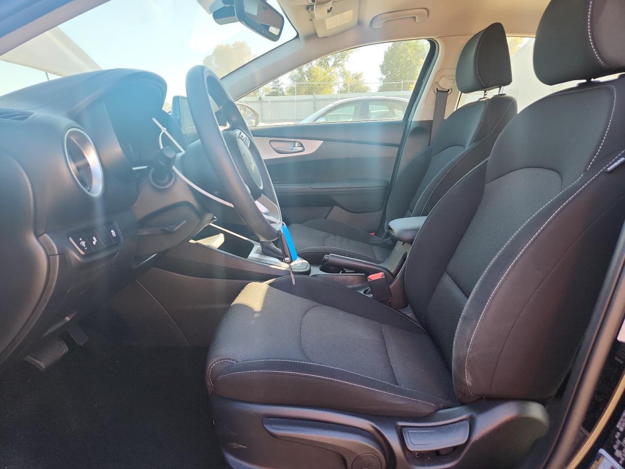 2023 KIA FORTE