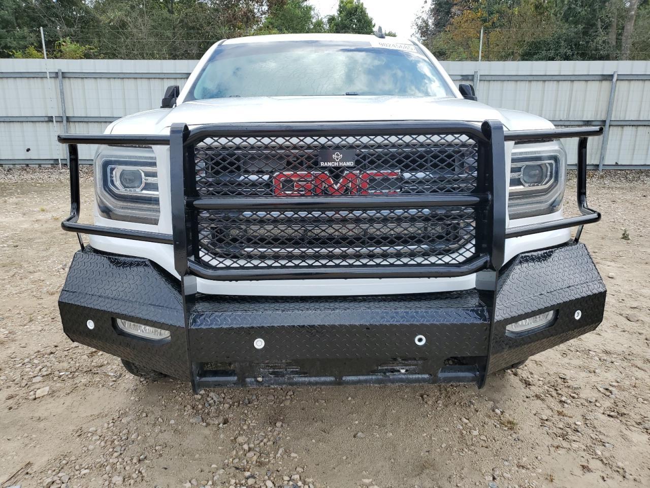 2016 GMC Sierra