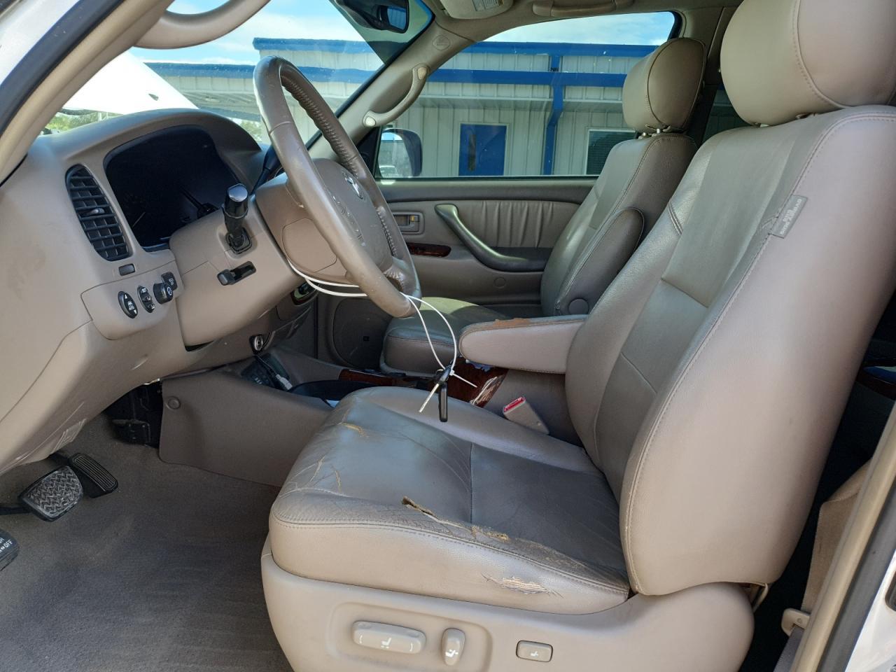 2007 TOYOTA Sequoia