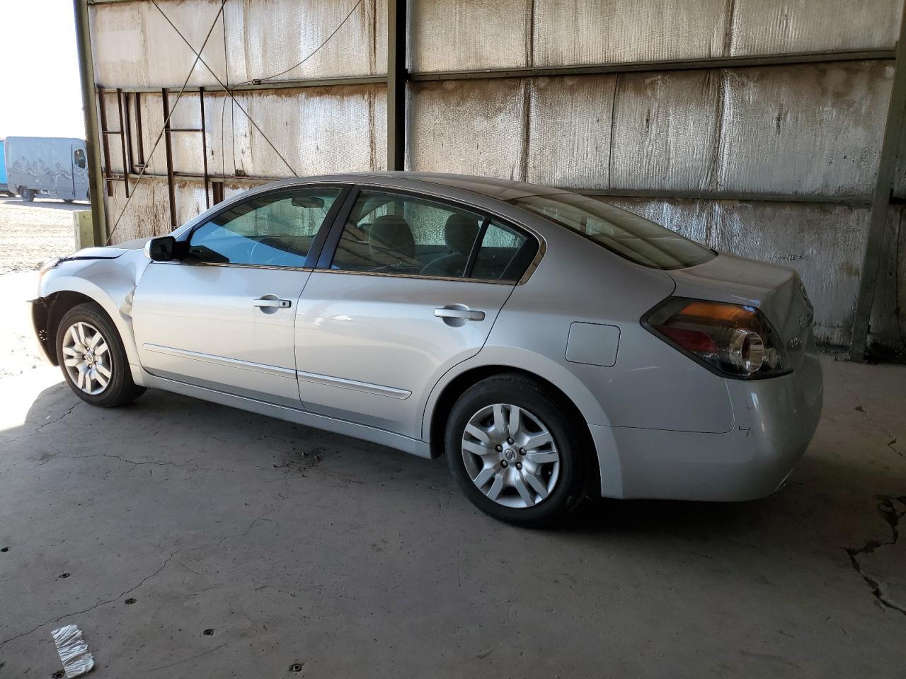 2010 NISSAN ALTIMA