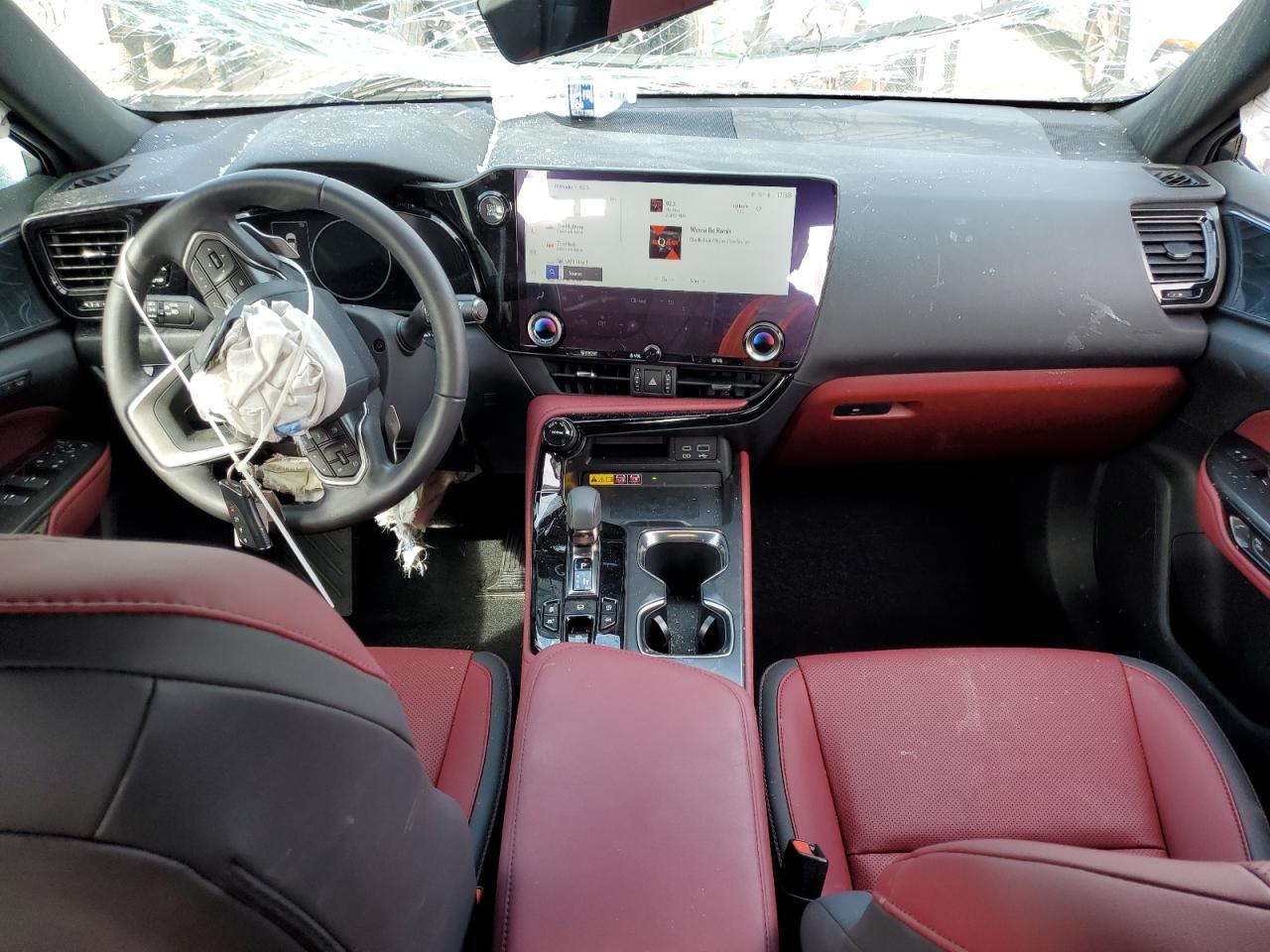 2024 LEXUS Nx