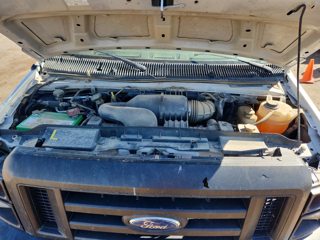2009 FORD Econoline E350