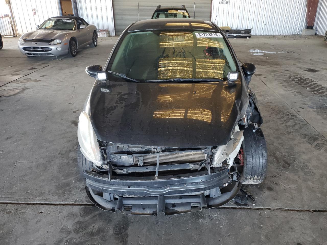2011 FORD Fiesta