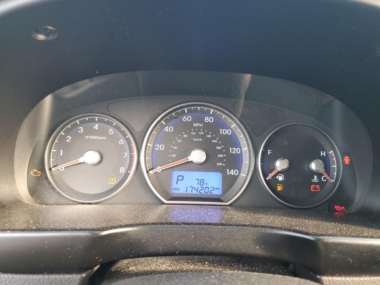 2011 HYUNDAI SANTA FE