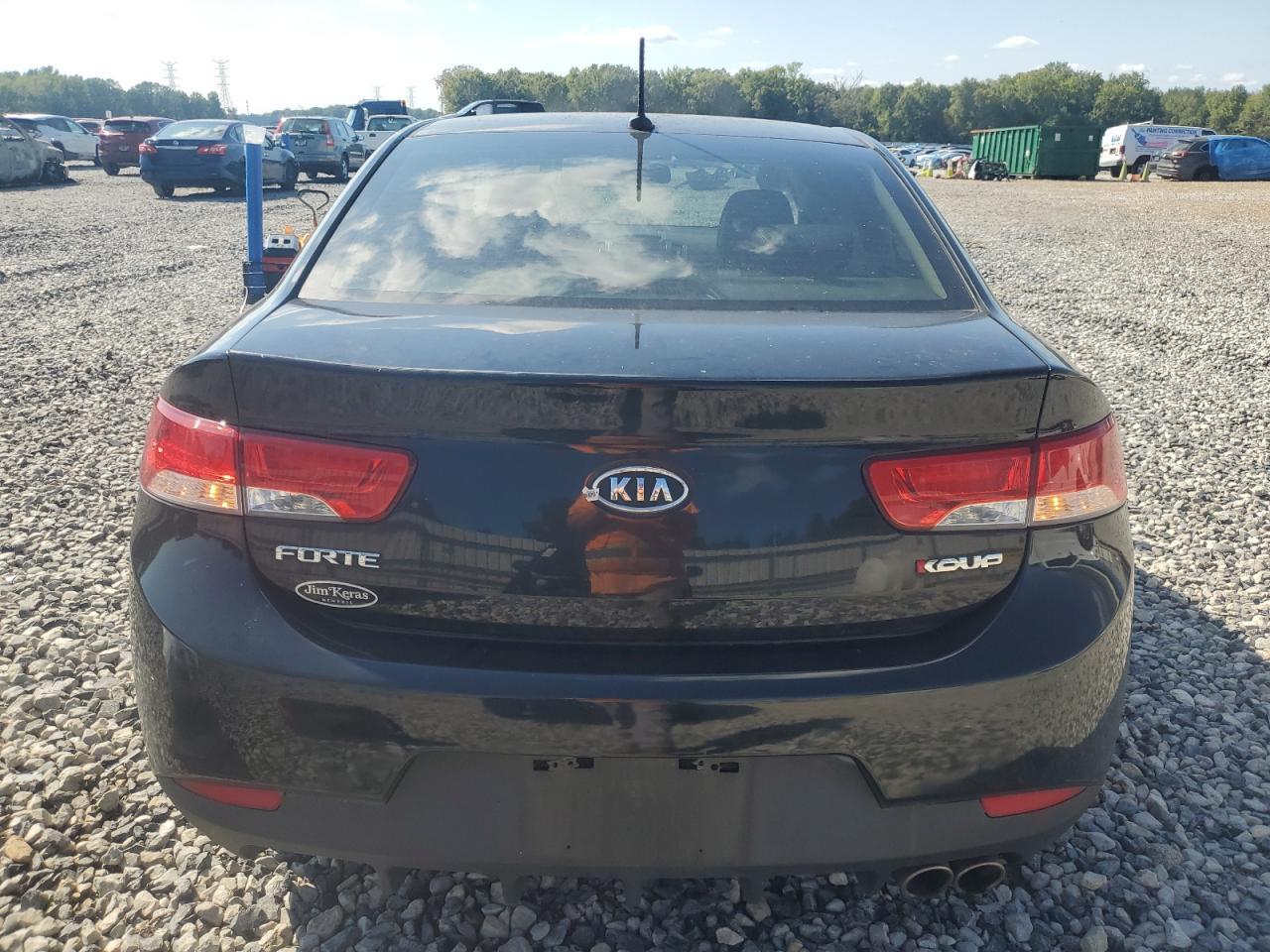 2013 KIA FORTE