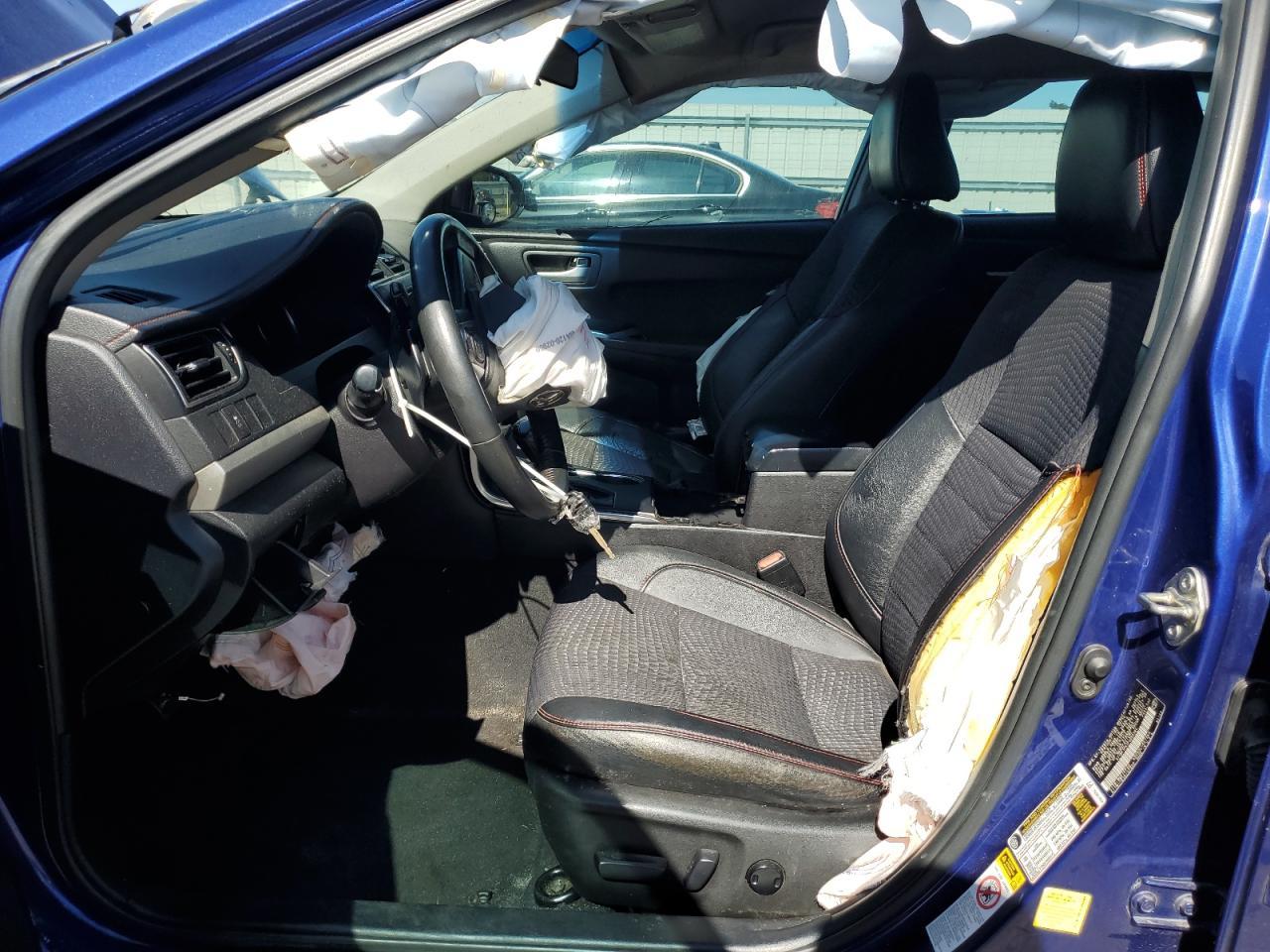 2015 TOYOTA CAMRY