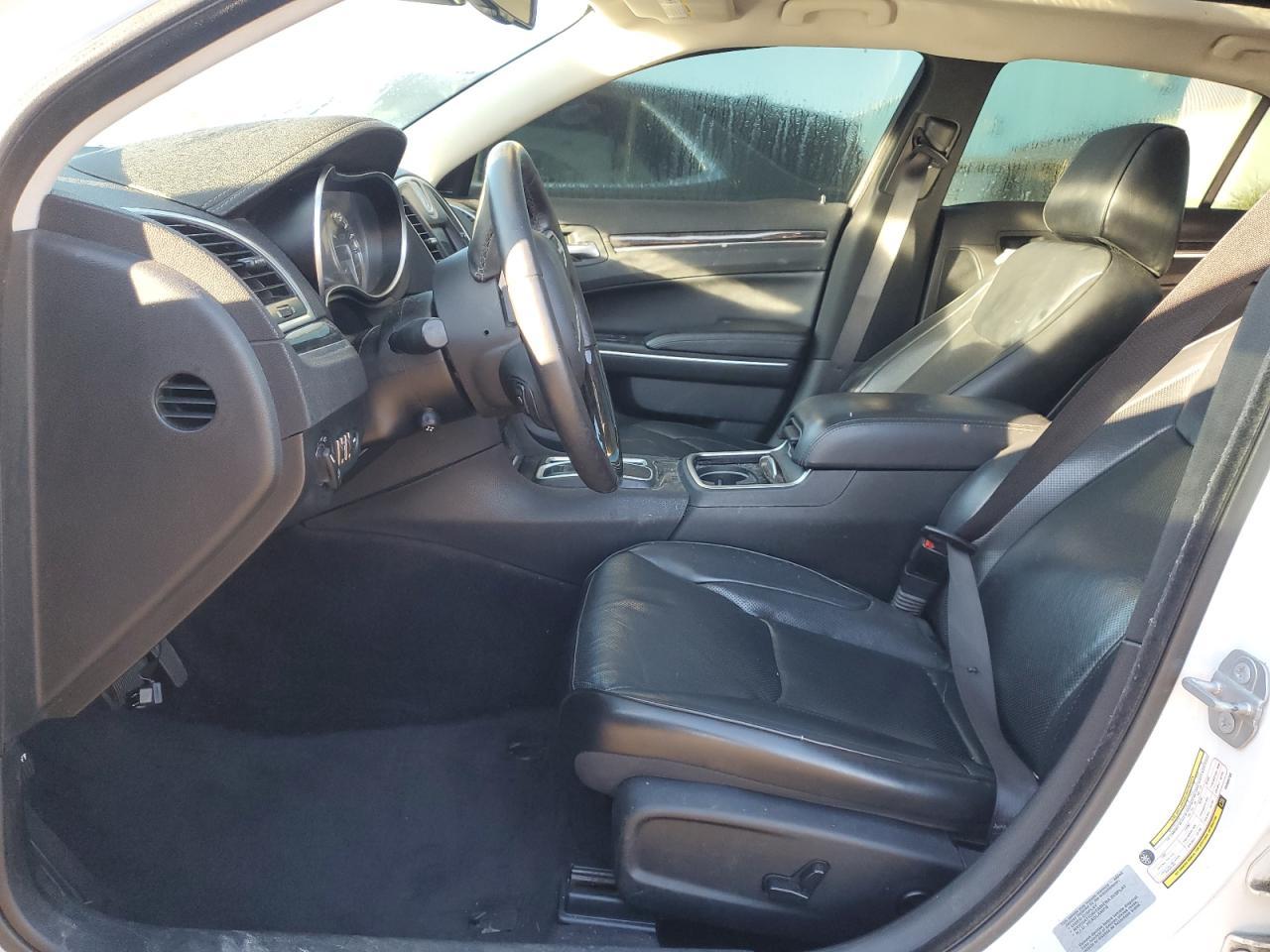 2017 CHRYSLER 300