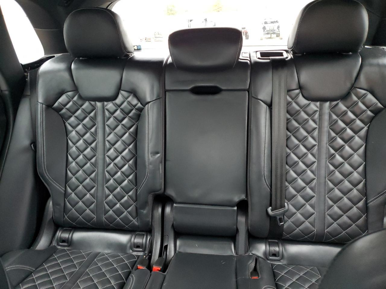 2024 AUDI SQ5