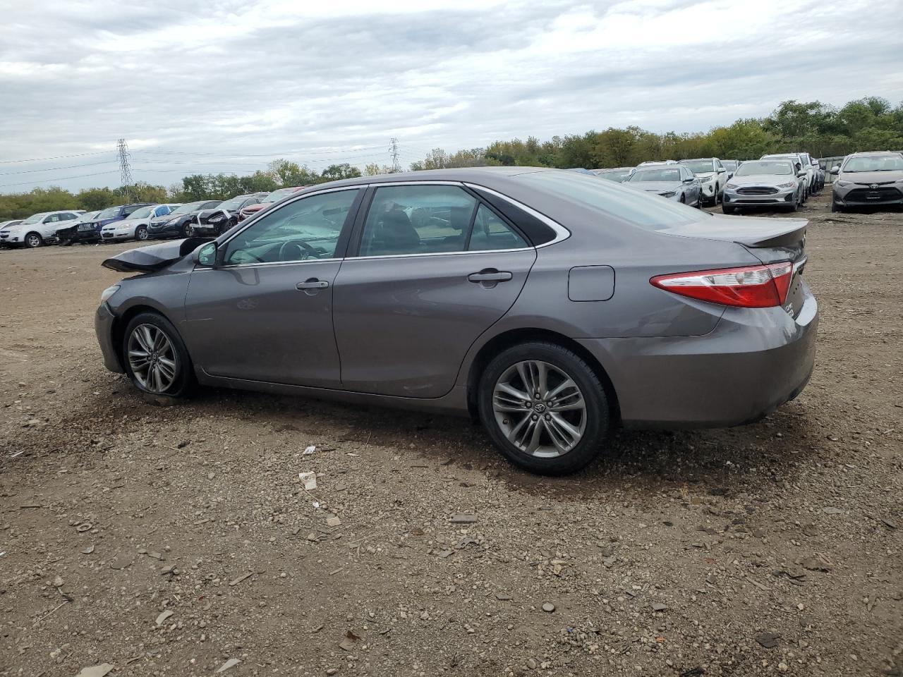 2016 TOYOTA CAMRY