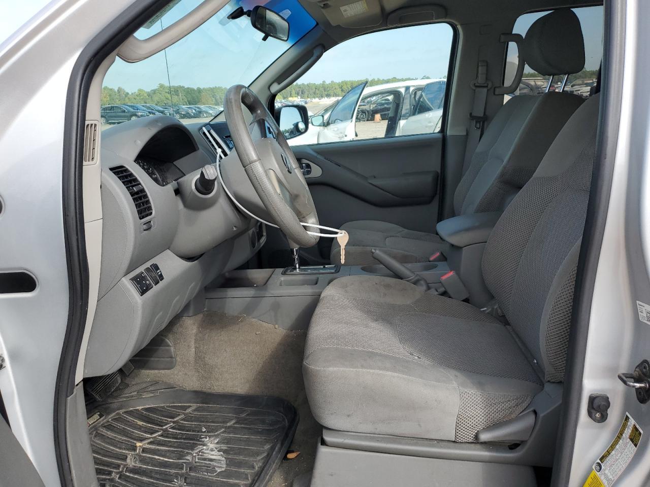2009 NISSAN Frontier