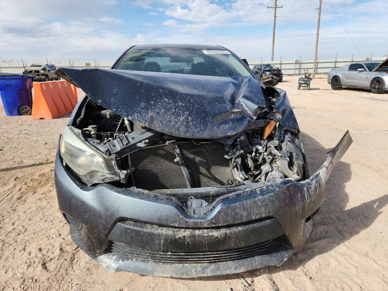 2015 TOYOTA COROLLA
