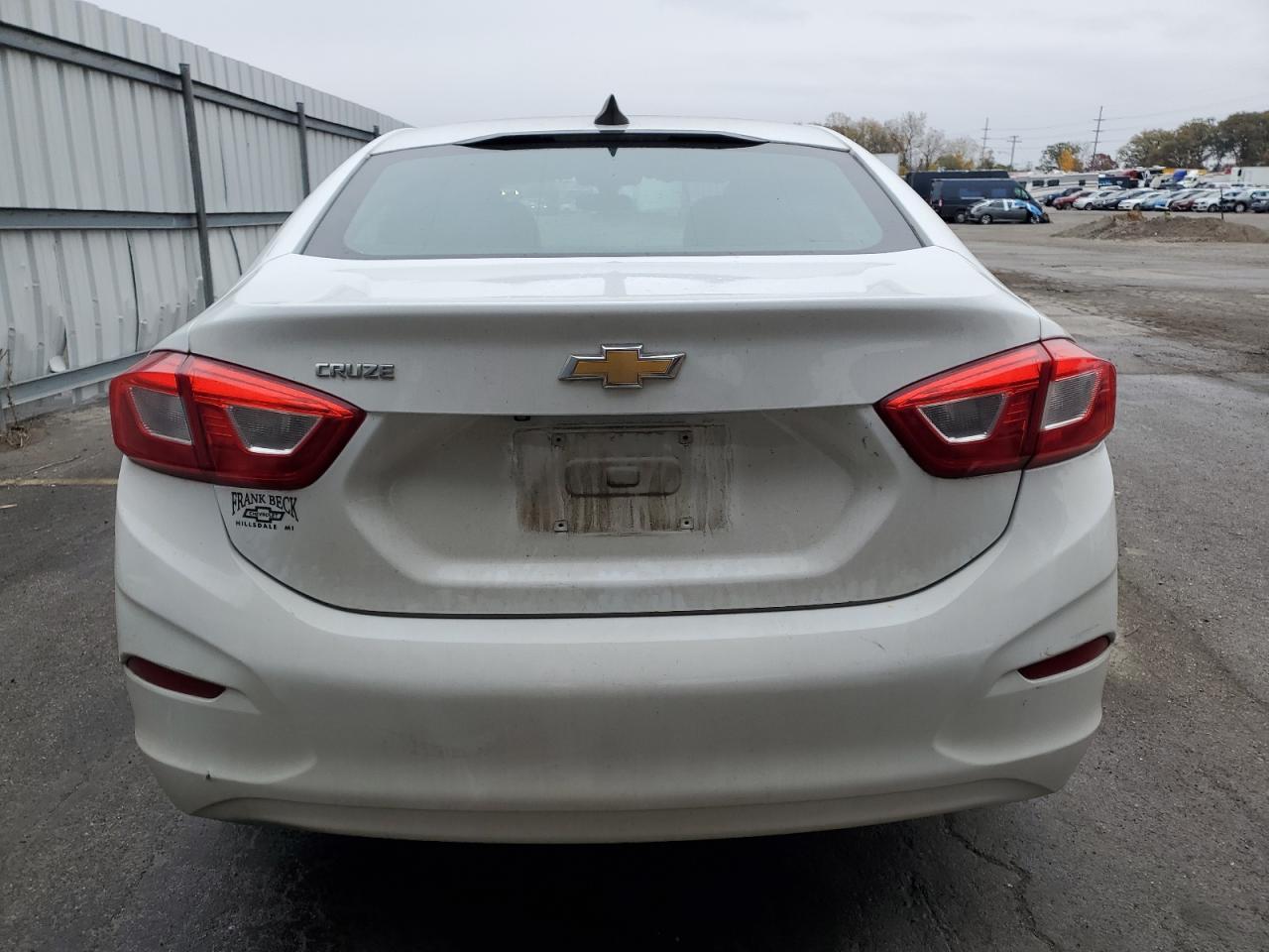 2016 CHEVROLET CRUZE