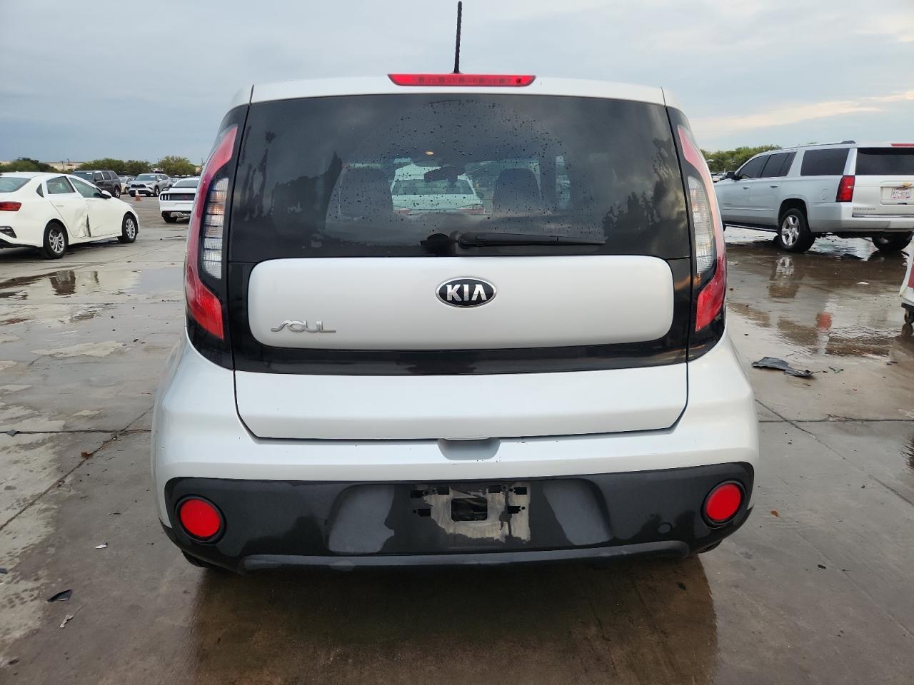 2017 KIA SOUL