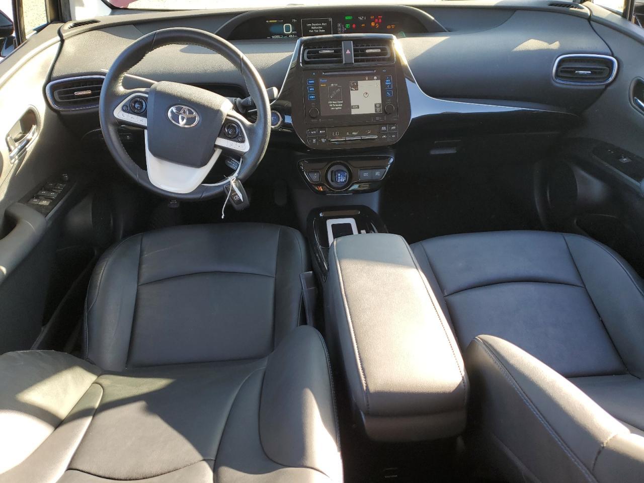 2016 TOYOTA PRIUS