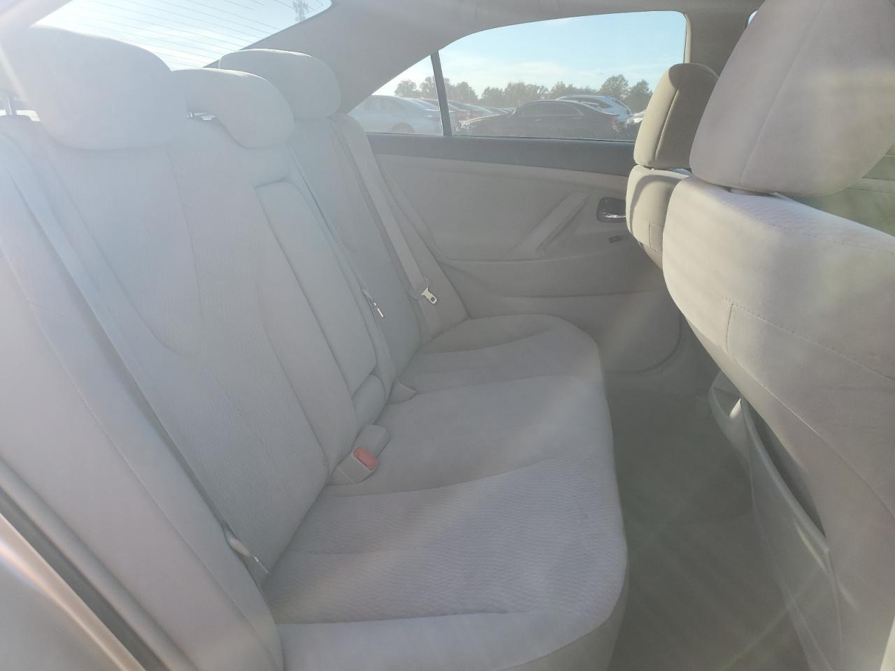 2010 TOYOTA CAMRY