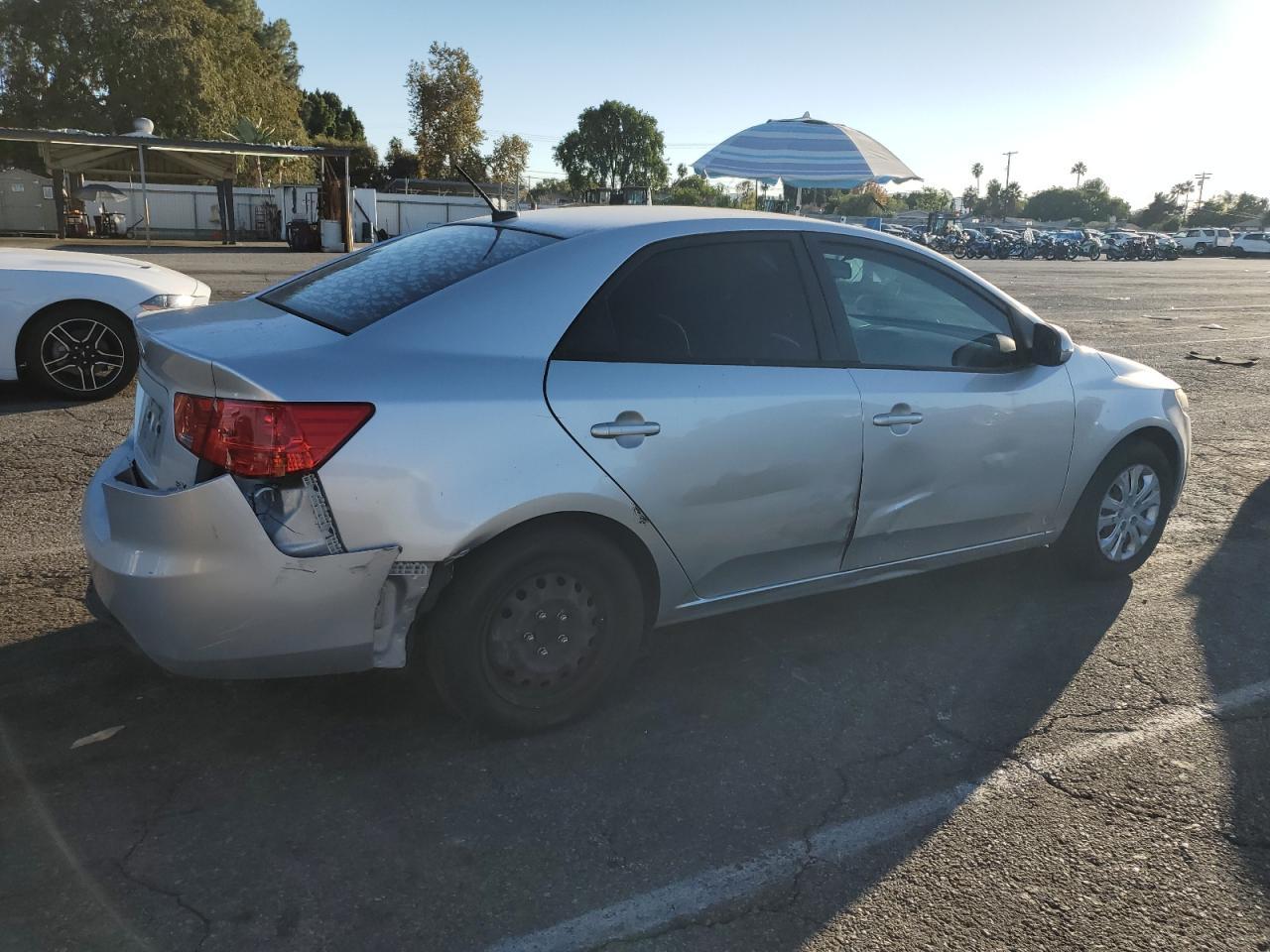 2011 KIA FORTE