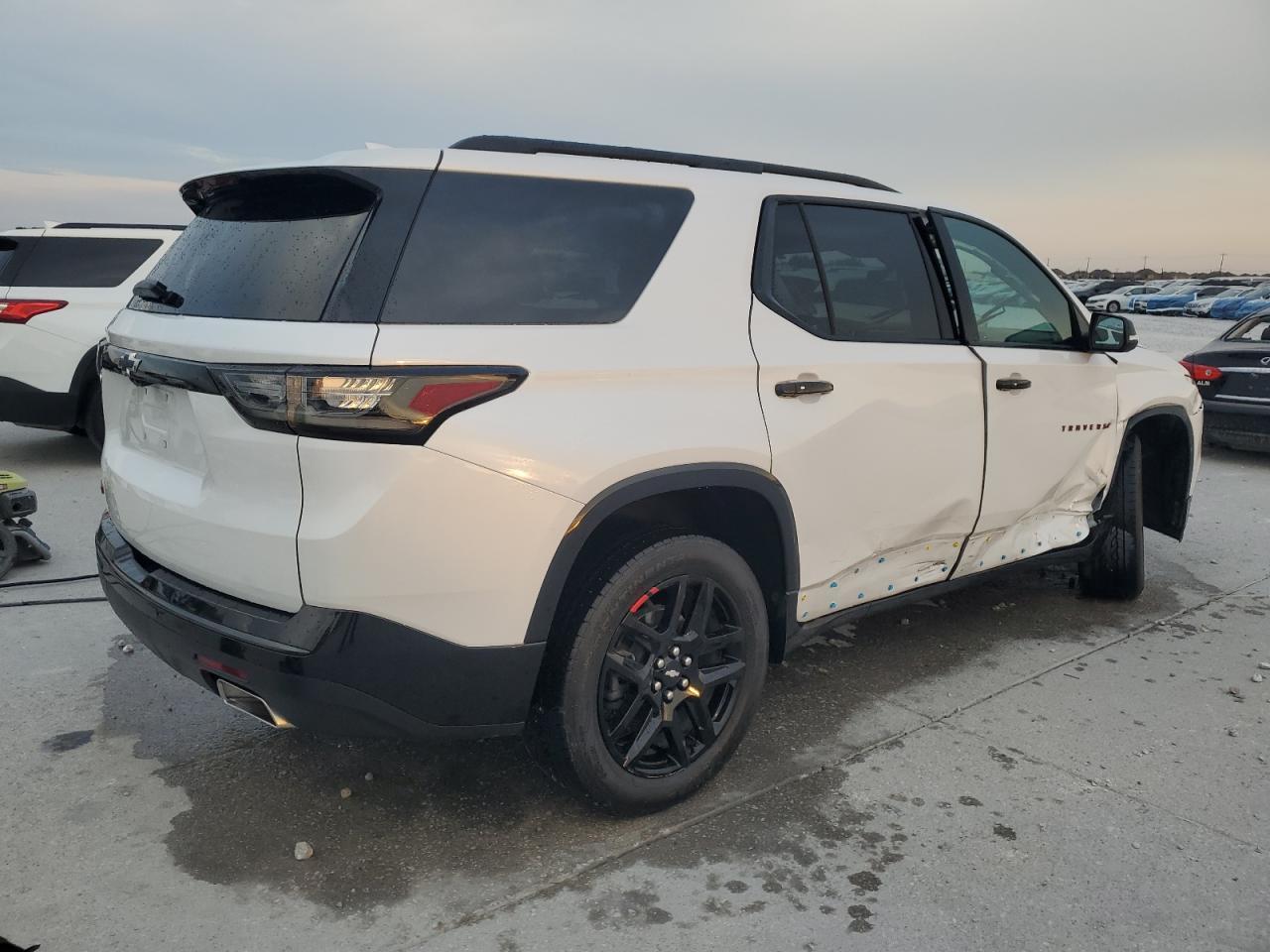 2021 CHEVROLET TRAVERSE