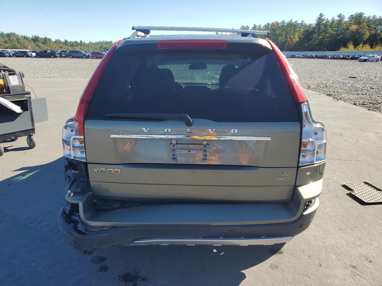 2010 VOLVO XC90