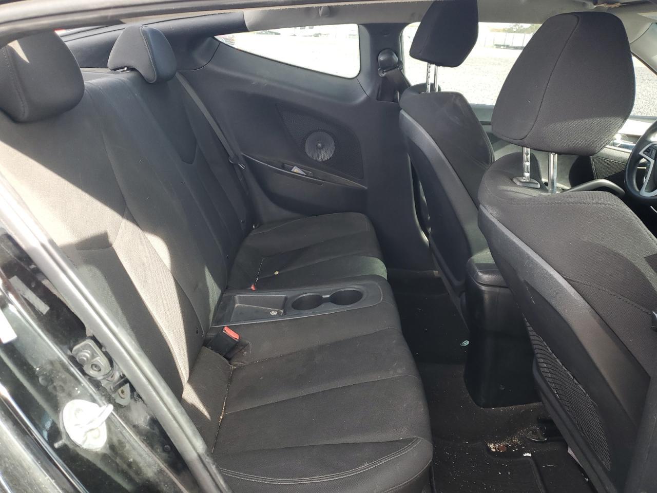 2016 HYUNDAI VELOSTER
