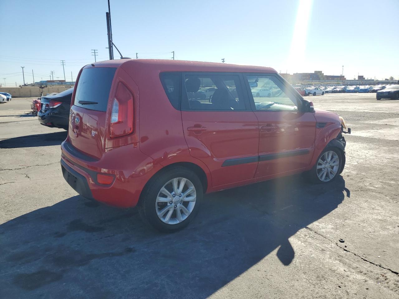 2013 KIA SOUL